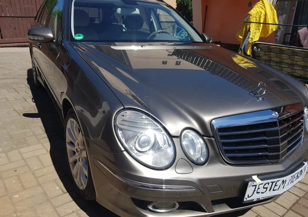 Mercedes-Benz Klasa E cena 27700 przebieg: 237000, rok produkcji 2007 z Wałbrzych małe 37